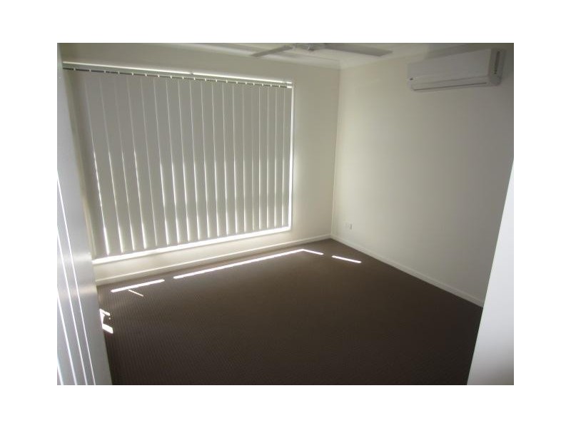 37 Epping Way, Mount Low QLD 4818