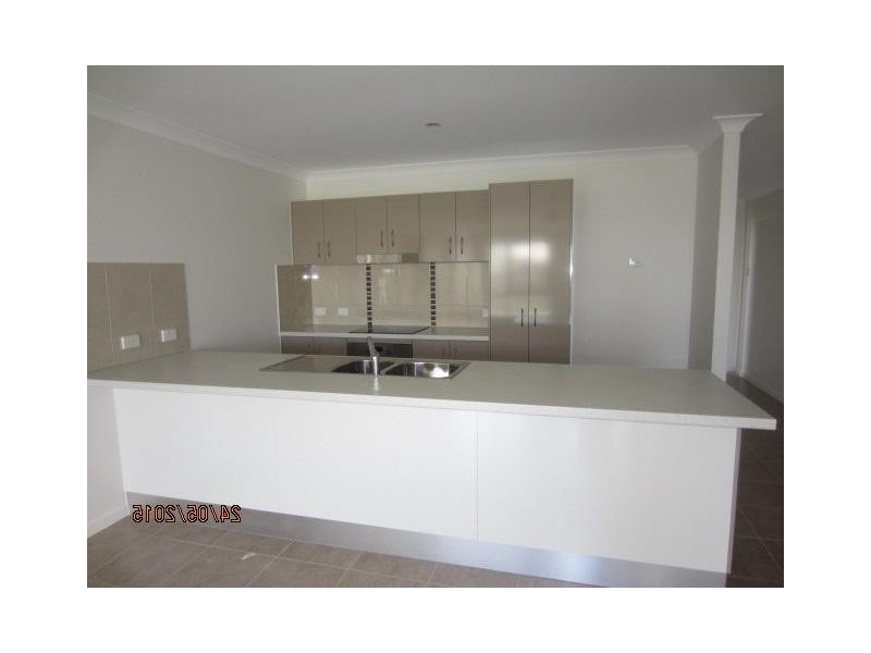 62 Epping Way, Mount Low QLD 4818