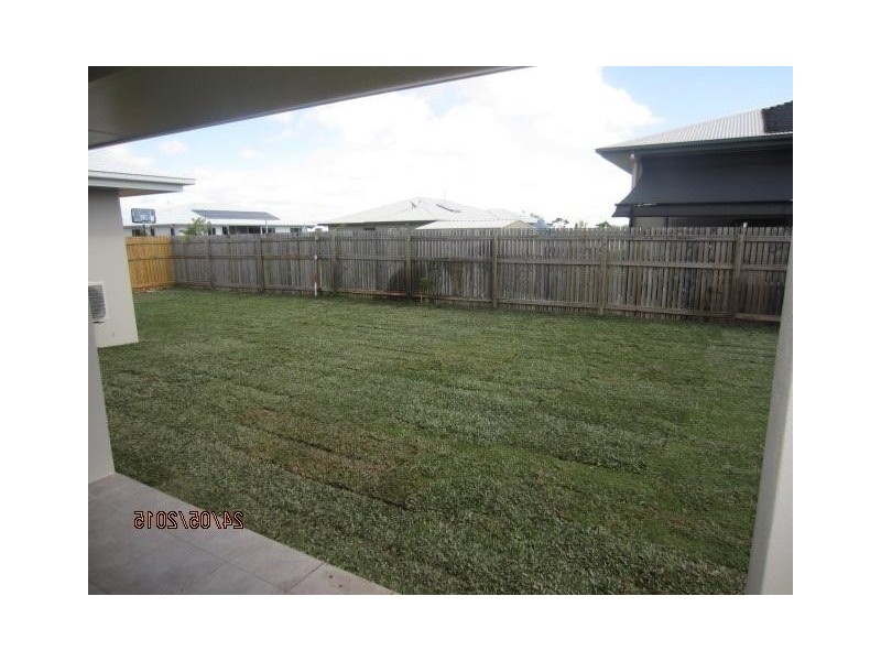 62 Epping Way, Mount Low QLD 4818