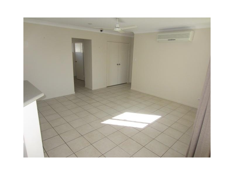 9 Meridian Court, Burdell QLD 4818