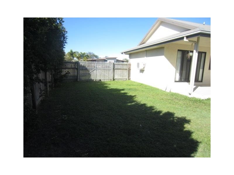 9 Meridian Court, Burdell QLD 4818