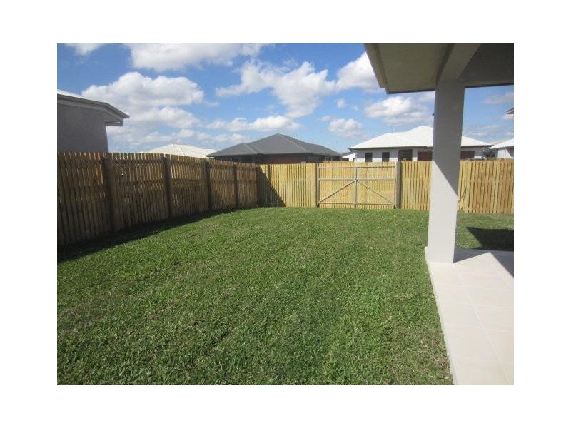 16 Cartier Circuit, Burdell QLD 4818