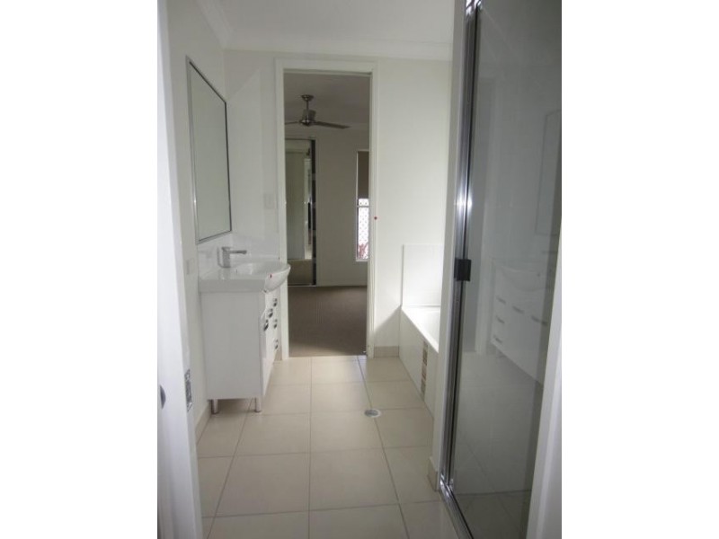 1/9 Halstone Street, Condon QLD 4815