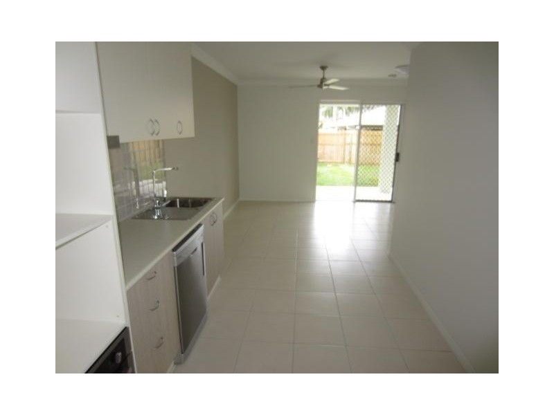 1/9 Halstone Street, Condon QLD 4815