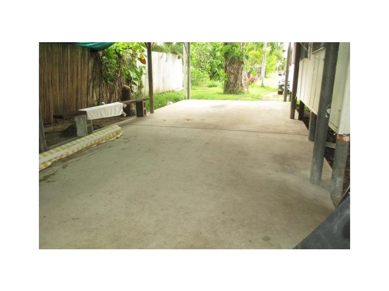 51 The Esplande, Toolakea QLD 4818