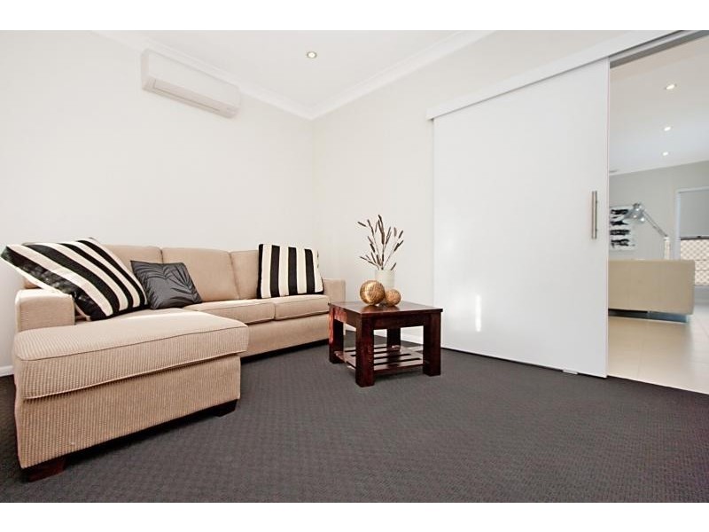 24 Nima Street, Burdell QLD 4818