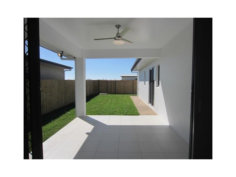 24 Nima Street, Burdell QLD 4818