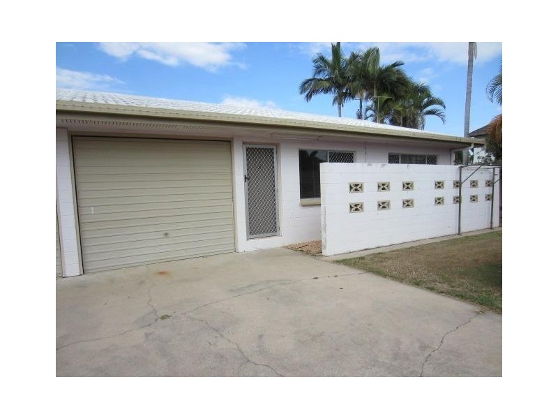 2/13 Shelton Street, Kirwan QLD 4817