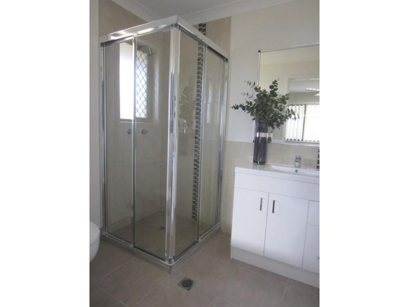 66 Epping Way, Mount Low QLD 4818