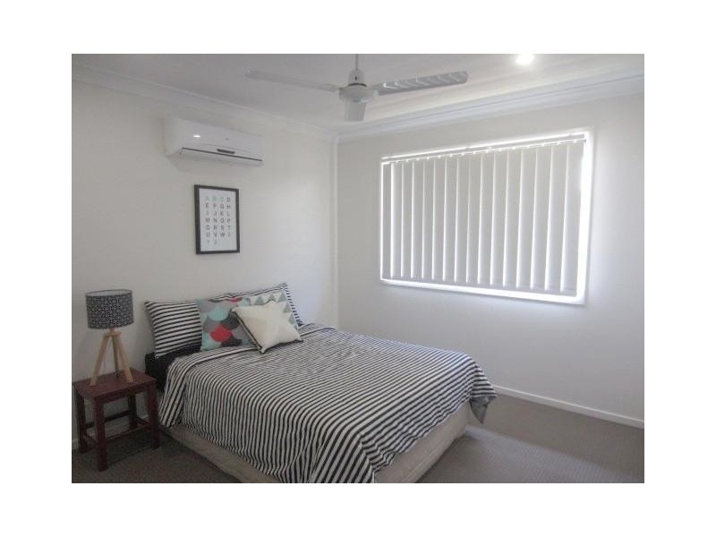 66 Epping Way, Mount Low QLD 4818