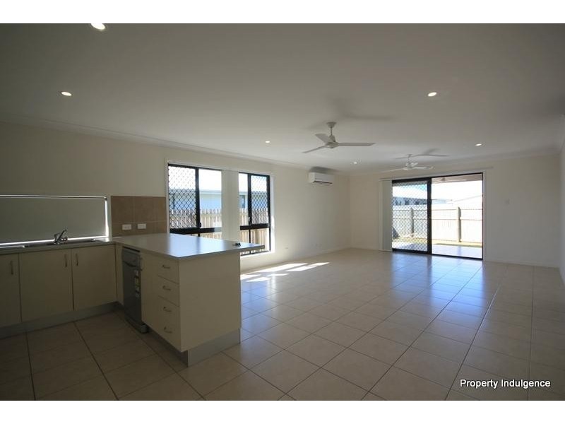 45 Epping Way, Mount Low QLD 4818