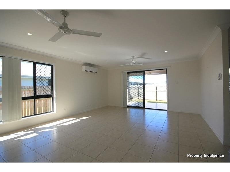 45 Epping Way, Mount Low QLD 4818