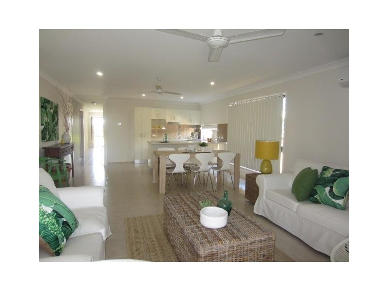 45 Epping Way, Mount Low QLD 4818