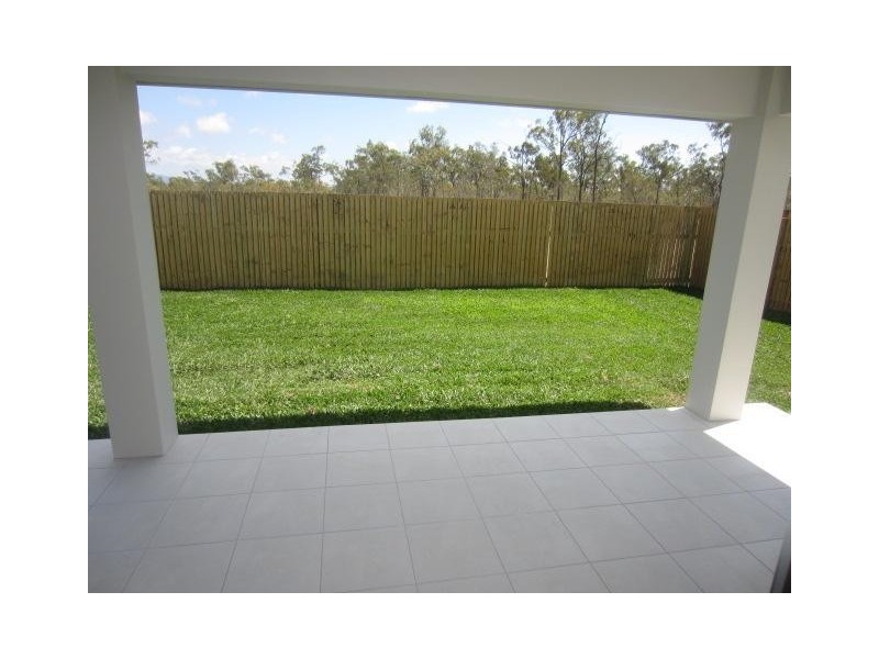 27 Cartier Circuit, Burdell QLD 4818