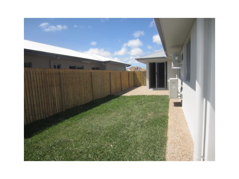 27 Cartier Circuit, Burdell QLD 4818