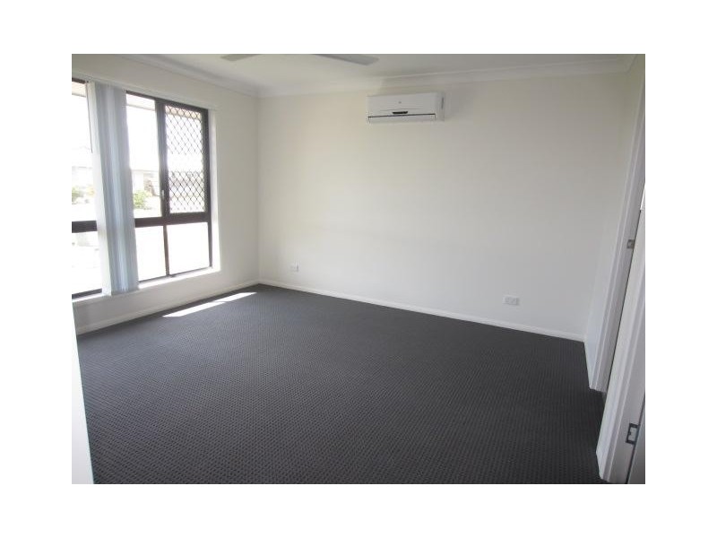 31 Epping Way, Mount Low QLD 4818
