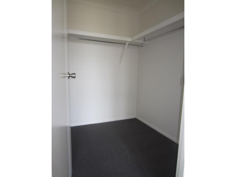 31 Epping Way, Mount Low QLD 4818