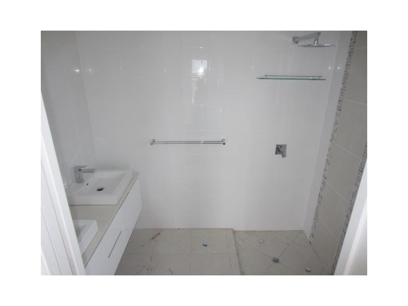 6 Bulla Place, Kelso QLD 4815