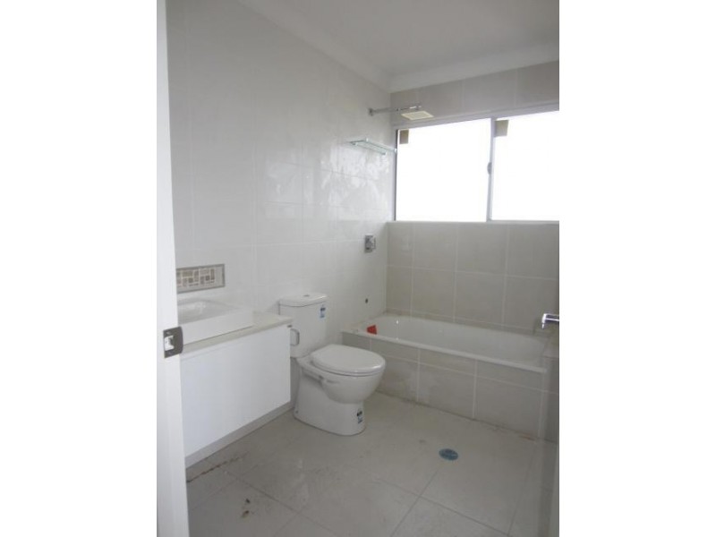 6 Bulla Place, Kelso QLD 4815