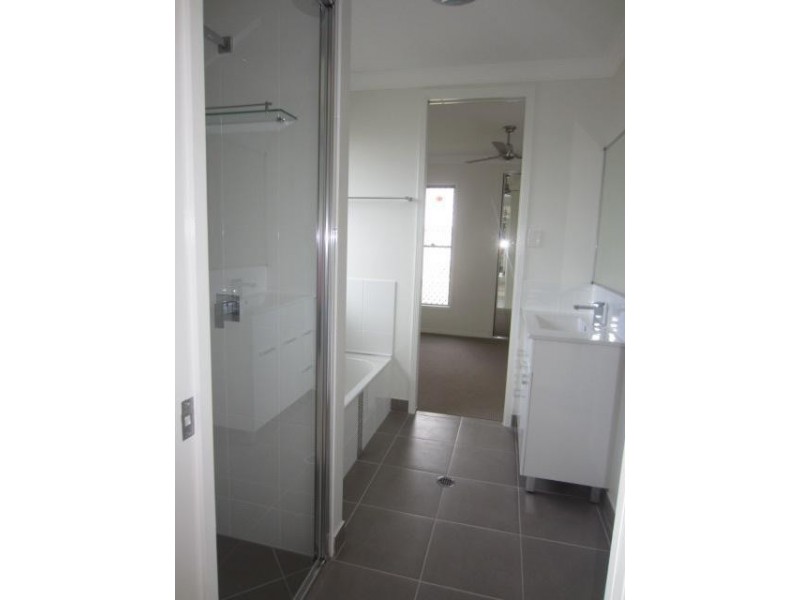 1/24 Limestone Crescent, Condon QLD 4815