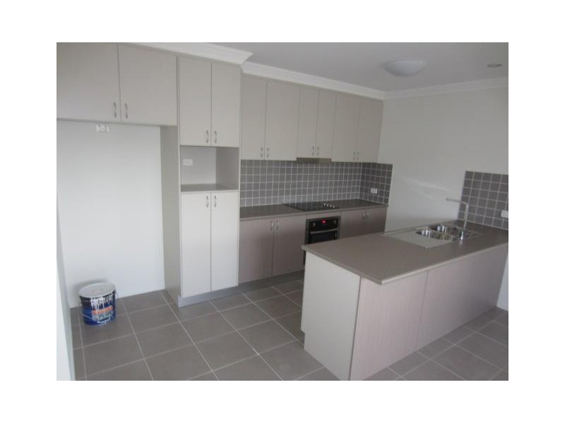 1/24 Limestone Crescent, Condon QLD 4815