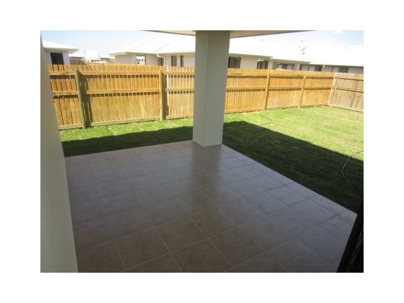 20a Stella Street, Kelso QLD 4815