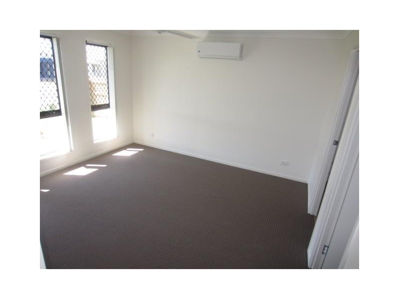 20a Stella Street, Kelso QLD 4815