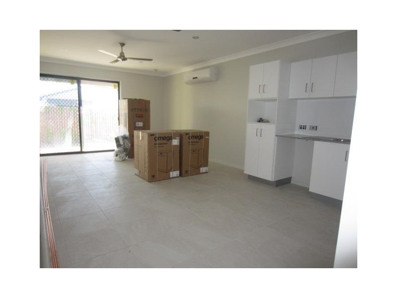 2/7 Chimene Lane, Burdell QLD 4818