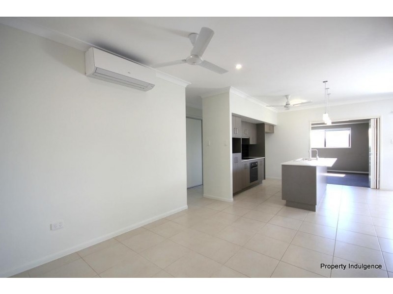 10 Dahlia Street, Burdell QLD 4818