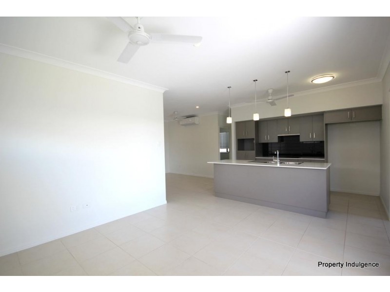 10 Dahlia Street, Burdell QLD 4818