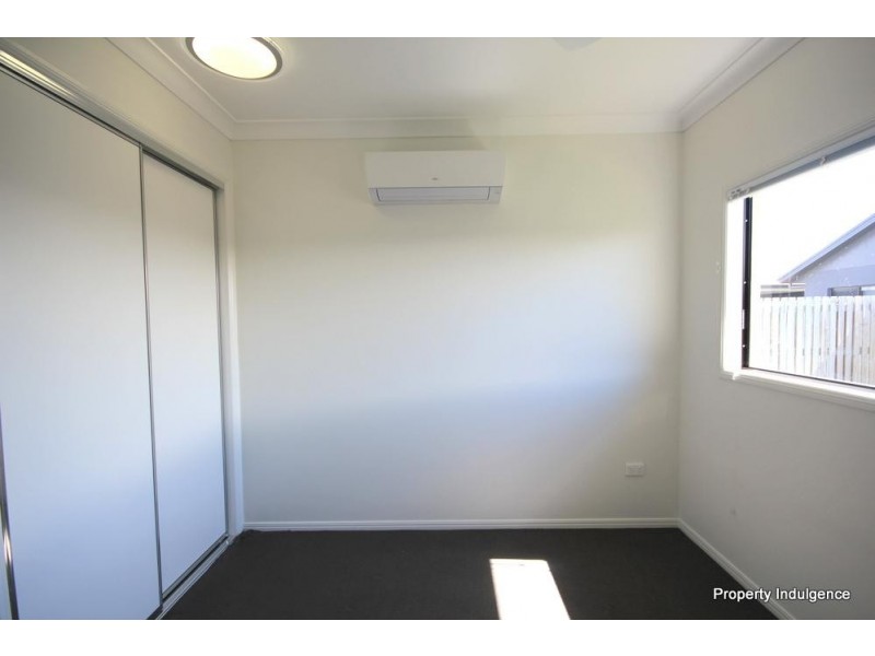 10 Dahlia Street, Burdell QLD 4818