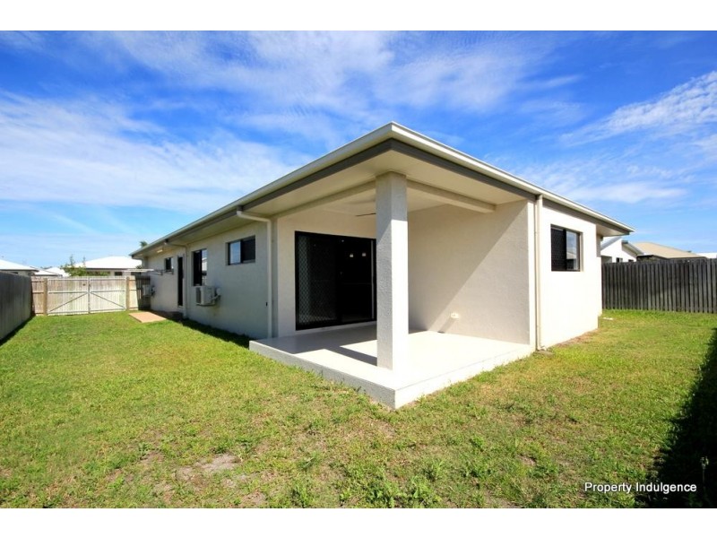 10 Dahlia Street, Burdell QLD 4818