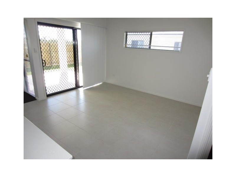 10 Dahlia Street, Burdell QLD 4818