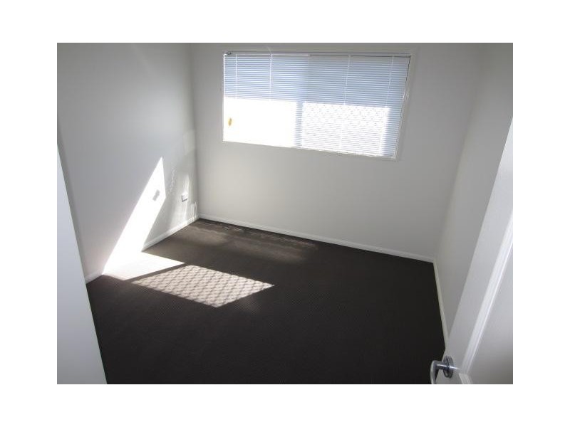 10 Dahlia Street, Burdell QLD 4818