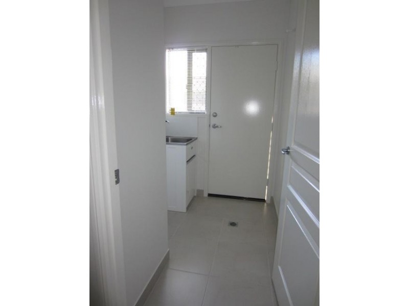 10 Dahlia Street, Burdell QLD 4818