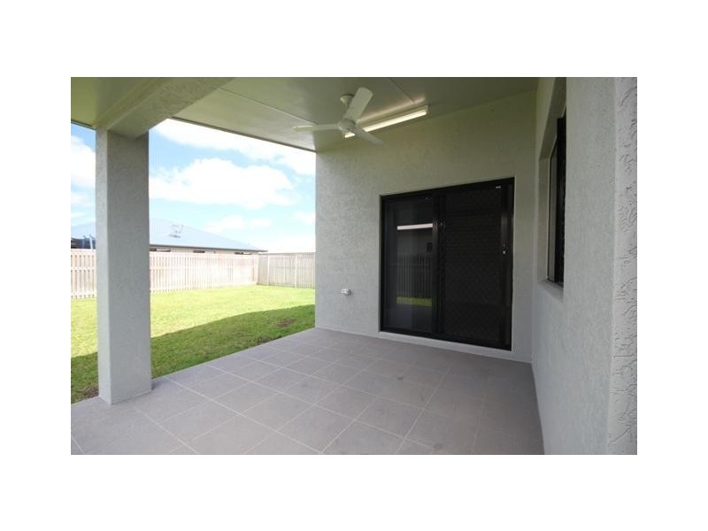 5 Jarvis Street, Burdell QLD 4818