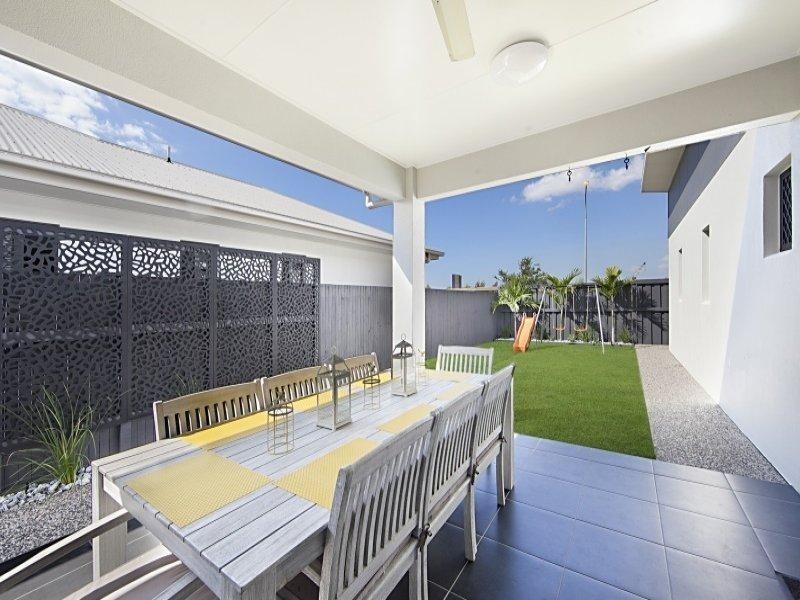 30 Greenbank Pocket, Idalia QLD 4811