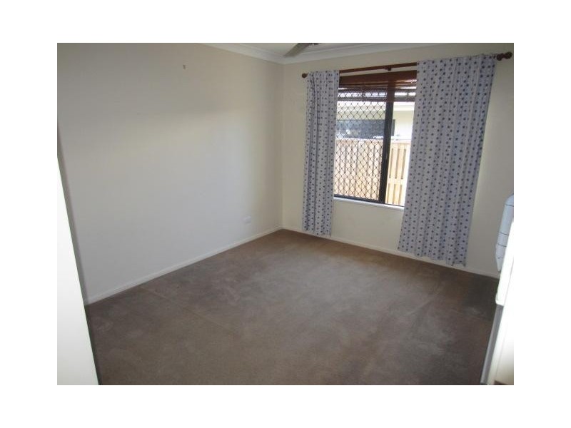 9 Shutehaven Circuit, Bushland Beach QLD 4818