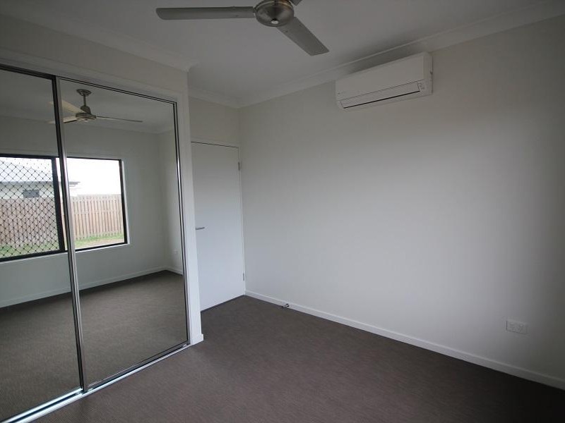 73 Sunhaven Boulevard, Burdell QLD 4818