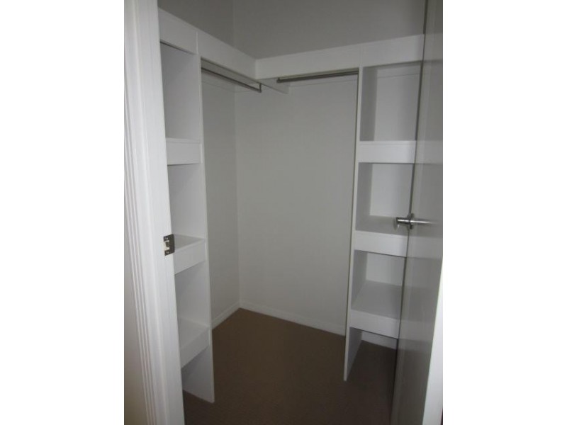 31 Bulla Place, Kelso QLD 4815