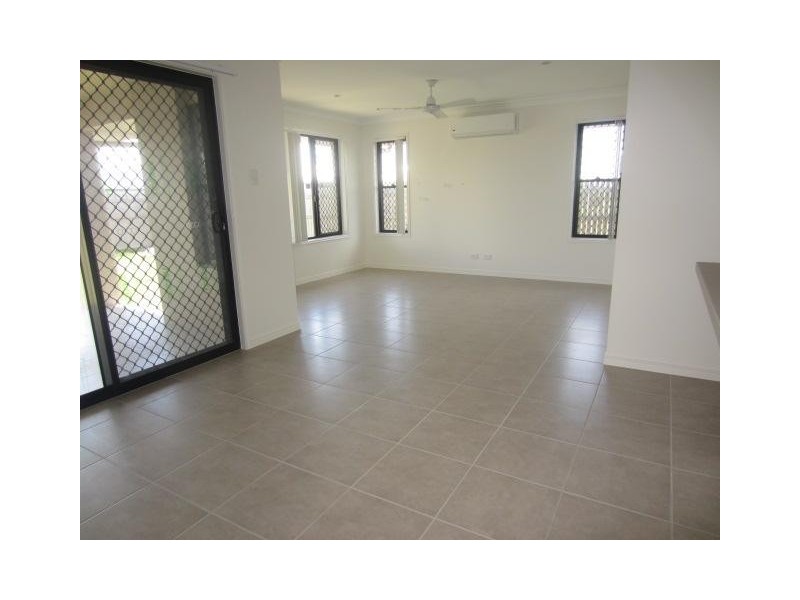 46B Epping Way, Mount Low QLD 4818