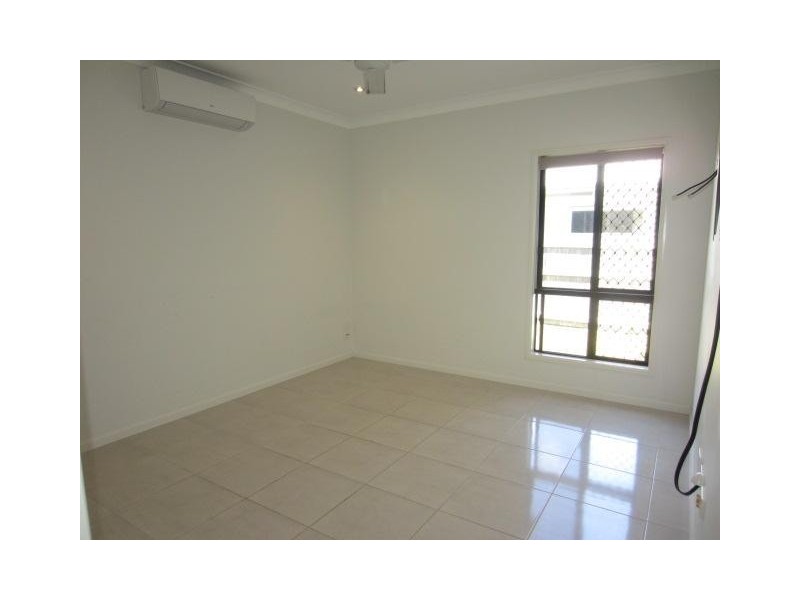 12 Blackmoor Prominade, Shaw QLD 4818