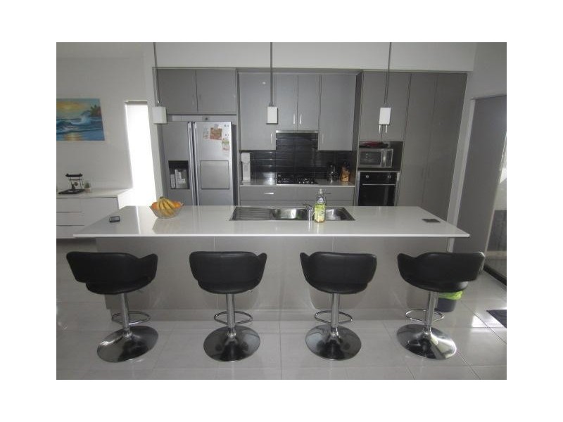 12 Blackmoor Prominade, Shaw QLD 4818