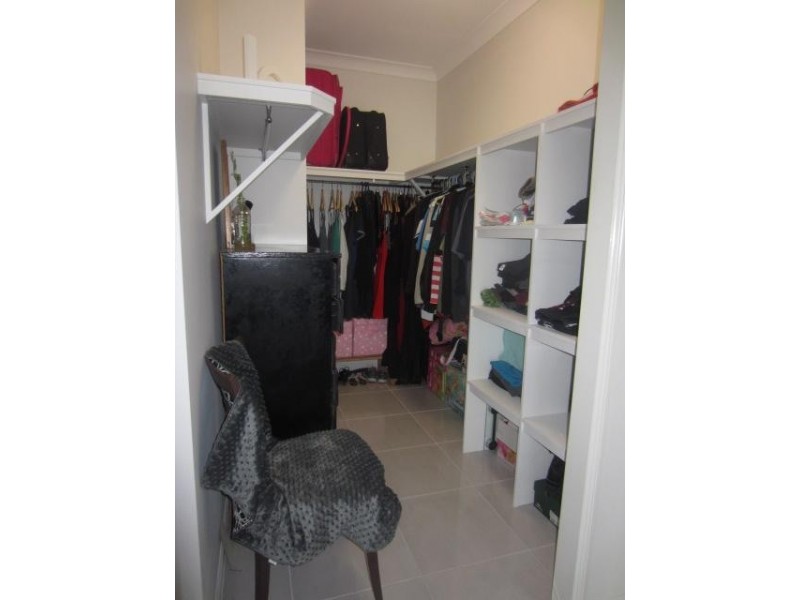 12 Blackmoor Prominade, Shaw QLD 4818