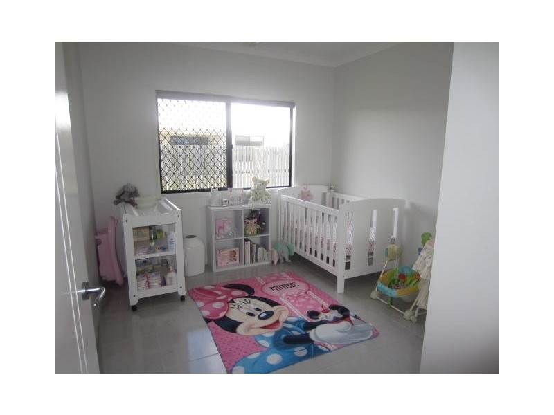 12 Blackmoor Prominade, Shaw QLD 4818