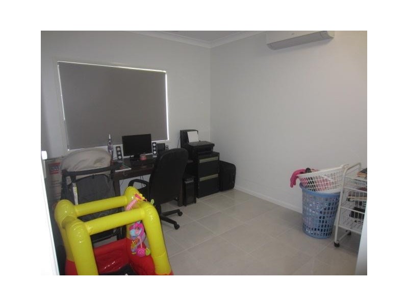 12 Blackmoor Prominade, Shaw QLD 4818