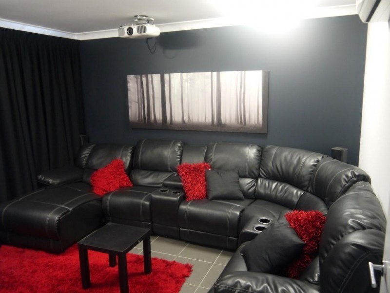 65 Daydream Circuit, Burdell QLD 4818