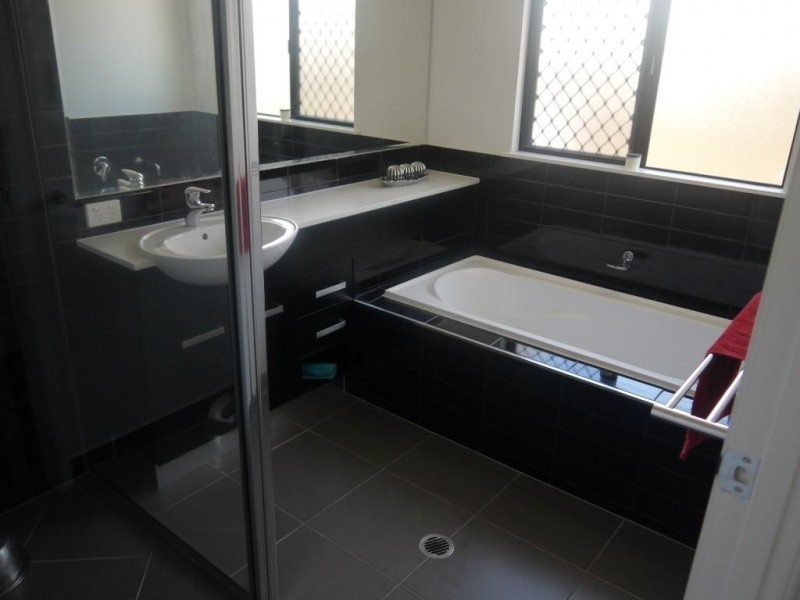 65 Daydream Circuit, Burdell QLD 4818