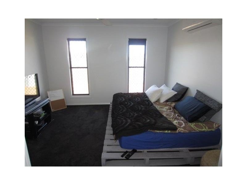 6 Aldrin Street, Burdell QLD 4818