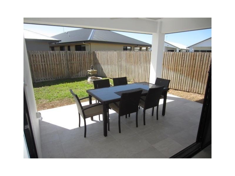 6 Aldrin Street, Burdell QLD 4818